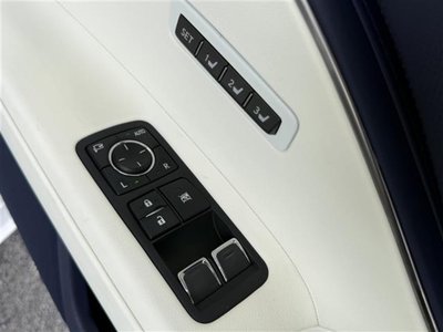 2022 Lexus LC CONVERTIBLE — миниатюра 29