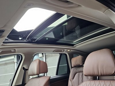 2023 BMW X5 — миниатюра 24