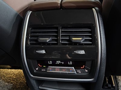 2023 BMW X5 — миниатюра 25
