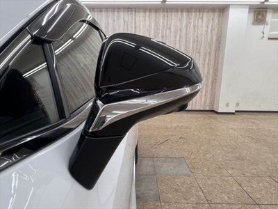 2023 Lexus NX thumbnail 26