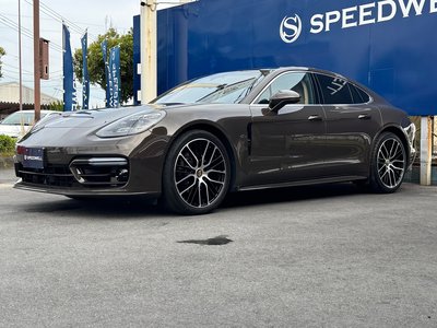 PORSCHE PANAMERA - 6