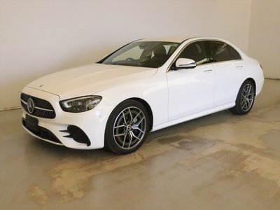 MERCEDES-BENZ E-CLASS - 1