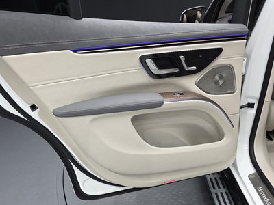 2023 Mercedes-BENZ EQS — миниатюра 20