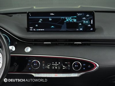 2021 Genesis GV70 — миниатюра 14