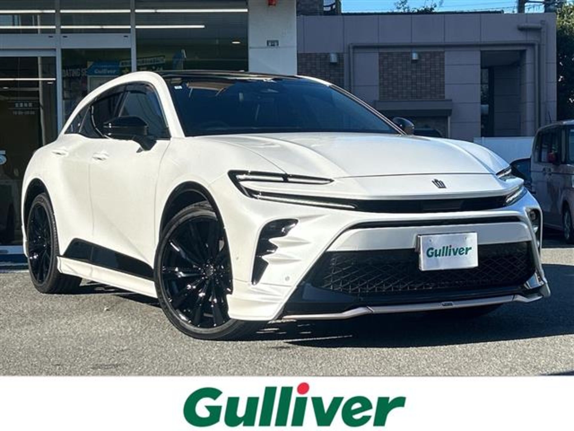 TOYOTA CROWN SPORT - View 1