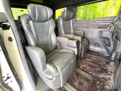 TOYOTA VELLFIRE - 9
