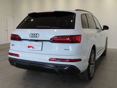 AUDI Q7 - 10