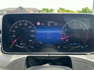 صورة مصغرة 17 لـ 2022 MERCEDES-BENZ C-CLASS