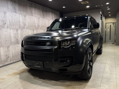 LAND ROVER DEFENDER - 4