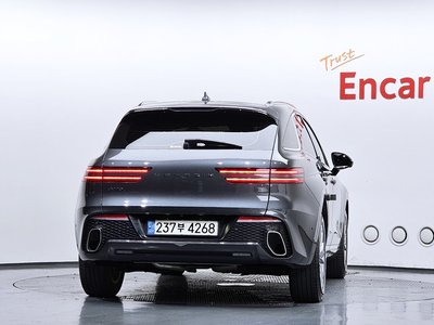 2022 Genesis GV70 photo 3