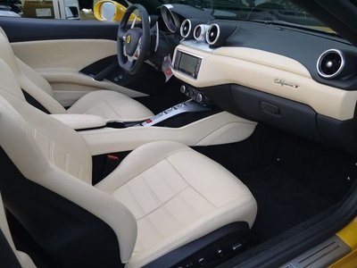 FERRARI CALIFORNIA - 7