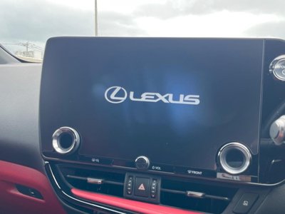 صورة 4 لـ 2023 Lexus NX