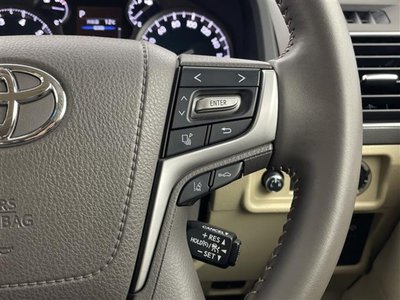 TOYOTA LAND CRUISER PRADO - 9