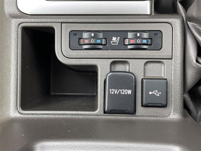 TOYOTA LAND CRUISER PRADO - 10