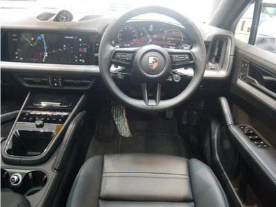 PORSCHE CAYENNE - 10