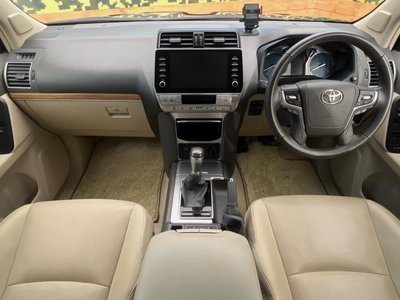 TOYOTA LAND CRUISER PRADO - 2