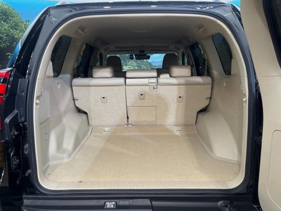 TOYOTA LAND CRUISER PRADO - 10