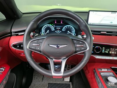 2023 Genesis GV70 thumbnail 13