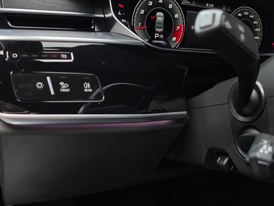 2021 AUDI A8 — миниатюра 29