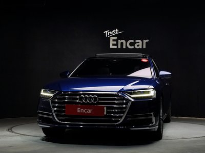 2021 AUDI A8 photo 2