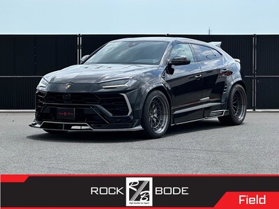 LAMBORGHINI URUS - 2