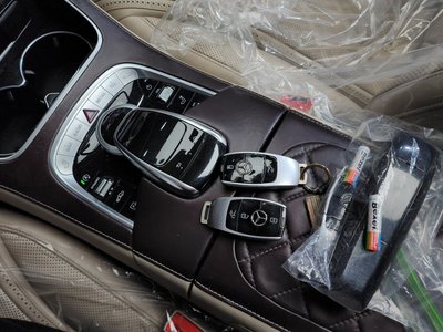 MERCEDES-BENZ S-CLASS - 9