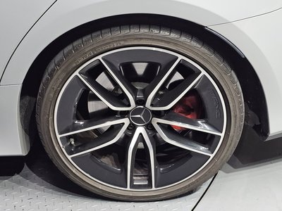 MERCEDES-BENZ CLS - 6