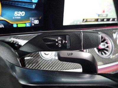 MERCEDES-BENZ CLS - 9