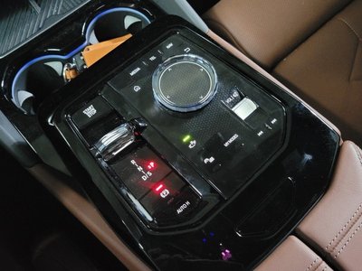 BMW 5 SERIES - 9