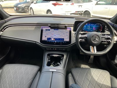 2025 Mercedes-BENZ E-CLASS — фото 2