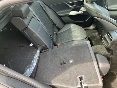 2025 Mercedes-BENZ E-CLASS 缩略图 28