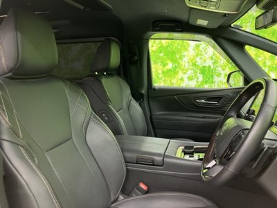 TOYOTA VELLFIRE - 4