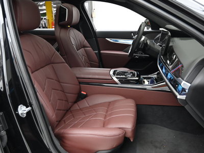2025 BMW 7 SERIES 照片 10