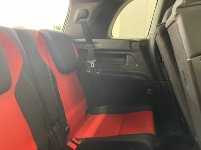 2025 Mercedes-BENZ GLB 缩略图 23