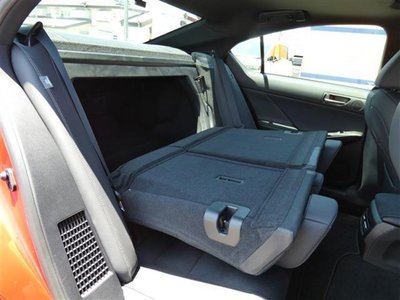 2025 Lexus IS — миниатюра 36