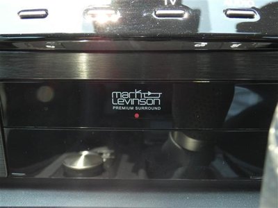 2025 Lexus IS — миниатюра 12