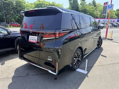 TOYOTA VELLFIRE - 4