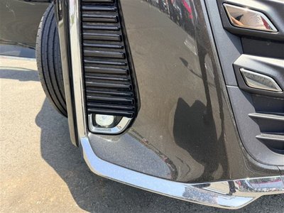 TOYOTA VELLFIRE - 9
