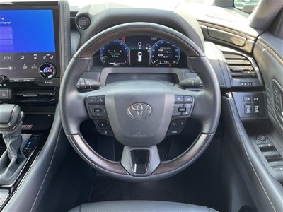 TOYOTA ALPHARD - 7