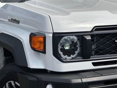 TOYOTA LAND CRUISER - 8