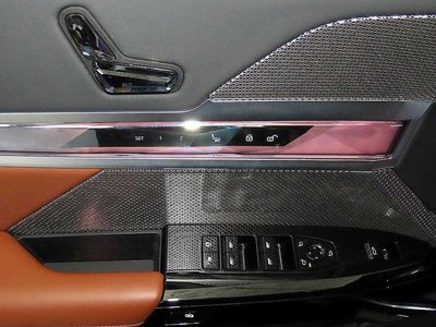 2024 BMW I7 — миниатюра 14