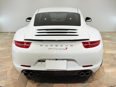 PORSCHE 911 - 9