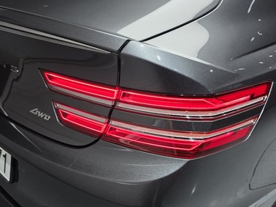 GENESIS G80 (RG3) - 10