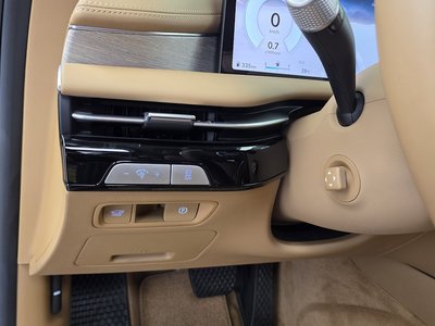 2024 Genesis G80 (RG3) thumbnail 16