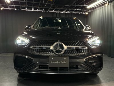 MERCEDES-BENZ GLA - 2