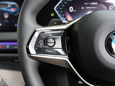 2025 BMW X3 thumbnail 35
