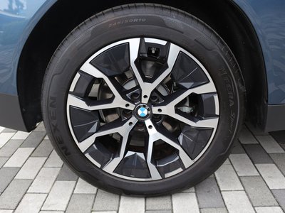 2025 BMW X3 thumbnail 16