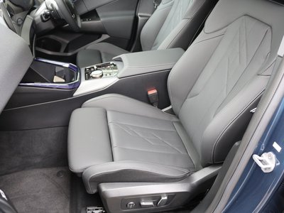 صورة 4 لـ 2025 BMW X3