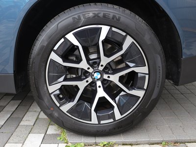2025 BMW X3 thumbnail 15