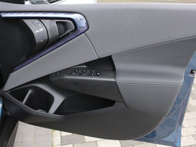 2025 BMW X3 thumbnail 31